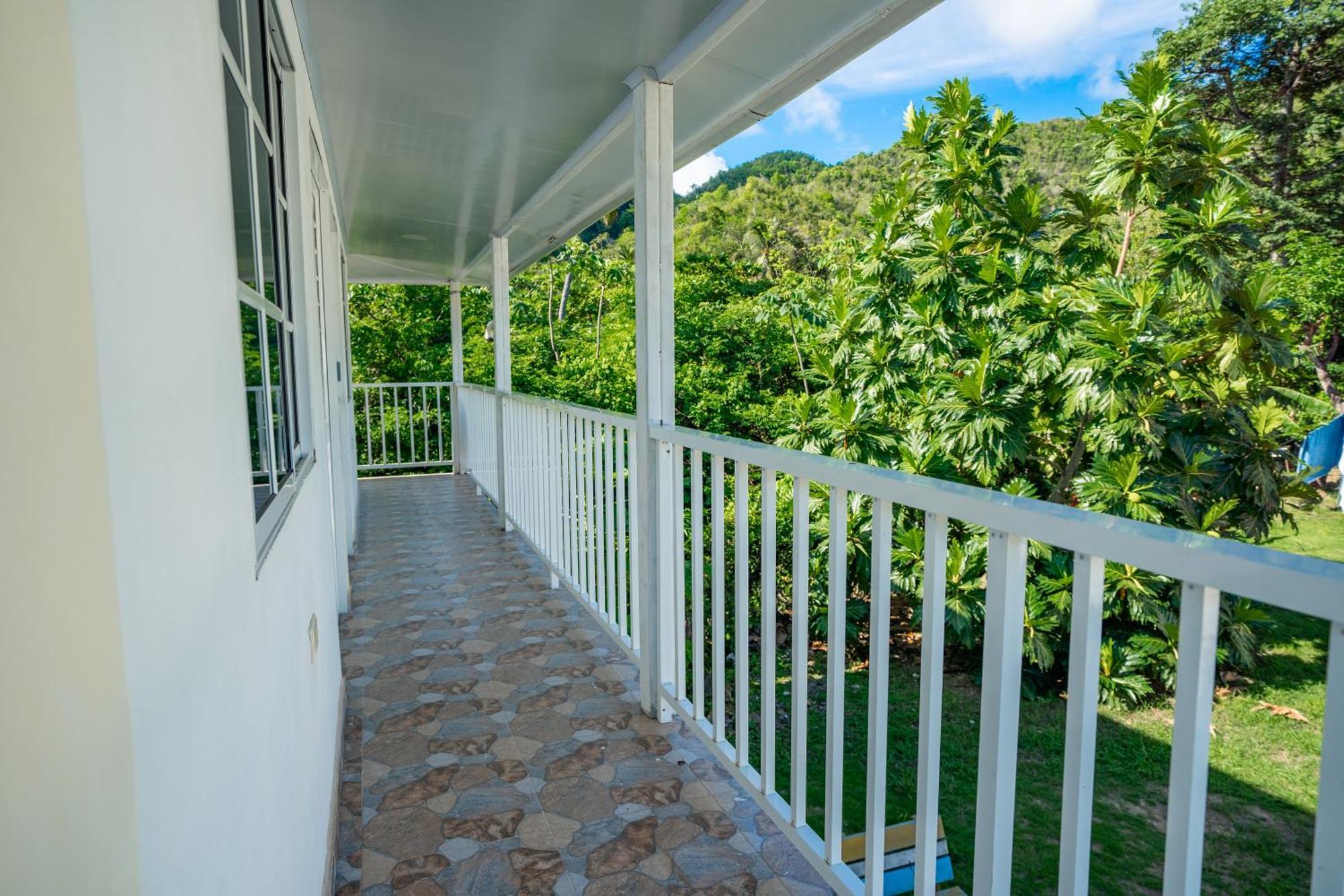 Posada Mango Tree South West Bay Exterior foto
